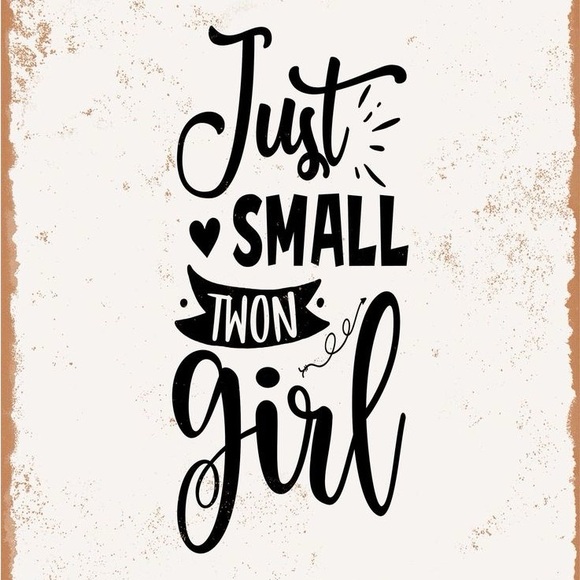 XS, SMALL & Petite sizes - Picture 2 of 2